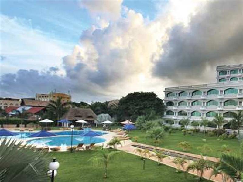 Delta Hotels By Marriott Dar Es Salaam Exterior foto